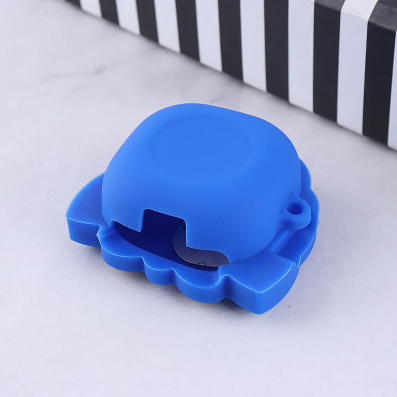 کاور سیلیکونی Samsung Galaxy Buds 2 طرح پروانه