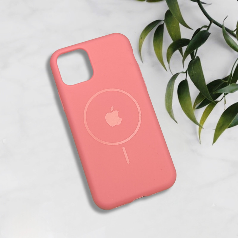 قاب سیلیکونی اورجینال طرح مگ سیف iPhone 11 Pro