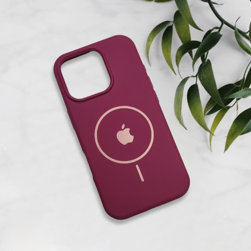 قاب سیلیکونی اورجینال طرح مگ سیف iPhone 16 Pro