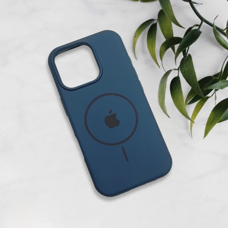 قاب سیلیکونی اورجینال طرح مگ سیف iPhone 16 Pro