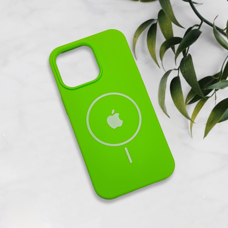 قاب سیلیکونی اورجینال طرح مگ سیف iPhone 13 Pro