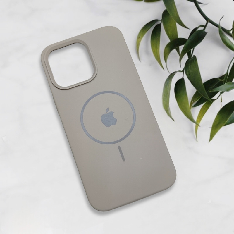 قاب سیلیکونی اورجینال طرح مگ سیف iPhone 15 Pro Max