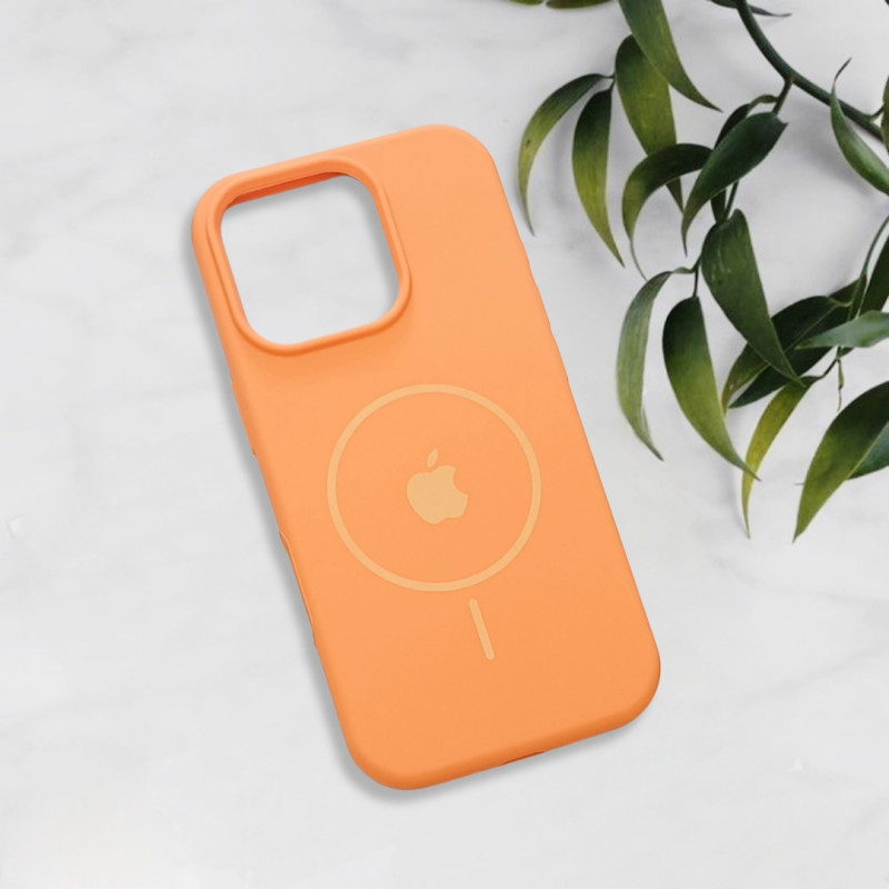 قاب سیلیکونی اورجینال طرح مگ سیف iPhone 16 Pro