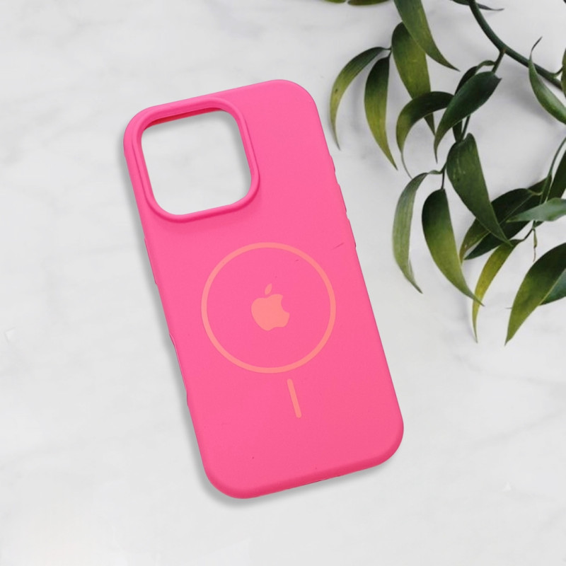 قاب سیلیکونی اورجینال طرح مگ سیف iPhone 16 Pro