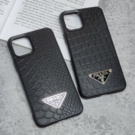 قاب چرمی ژله ای طرح دار مدل iphone 11 Pro