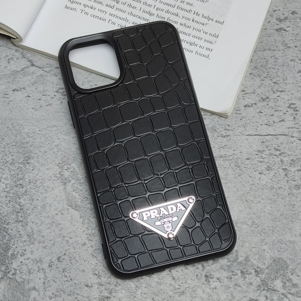 قاب چرمی ژله ای طرح دار مدل iphone 11 Pro