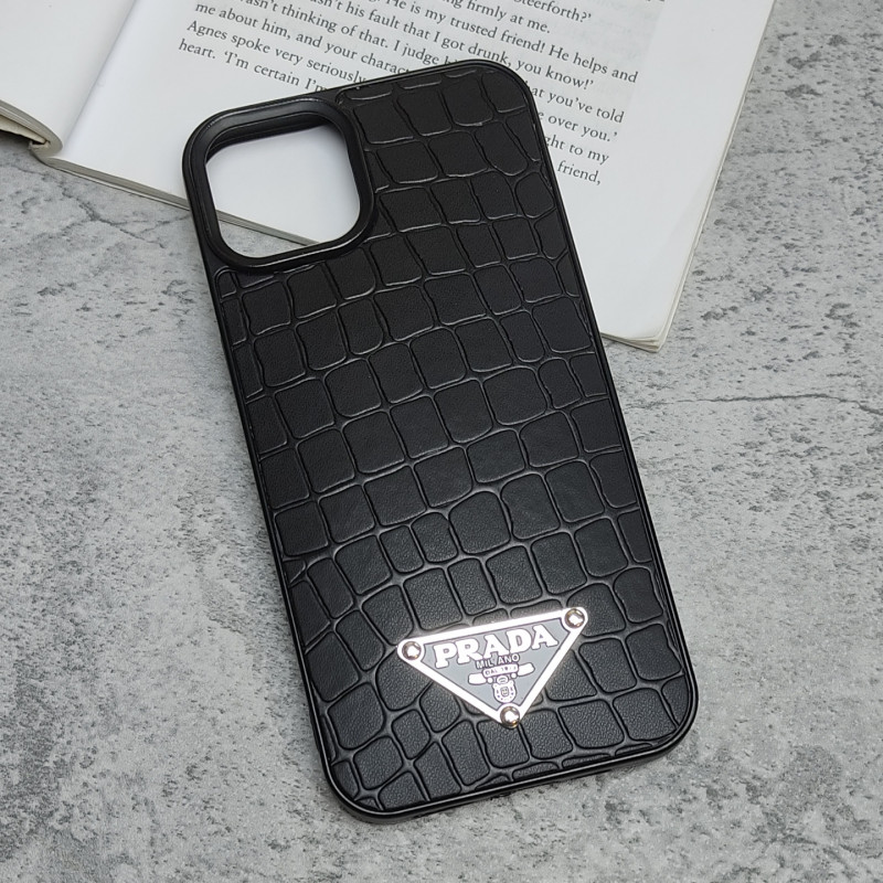 قاب چرمی ژله ای طرح دار مدل iphone 13 / 14