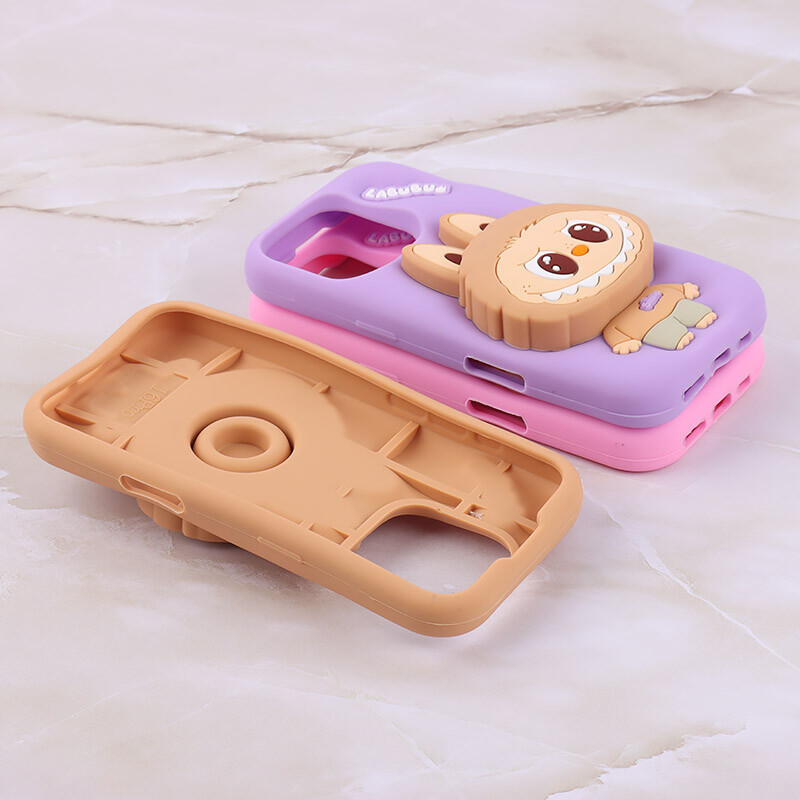 قاب سیلیکونی پاپ سوکت دار لبوبو iPhone 16 Pro