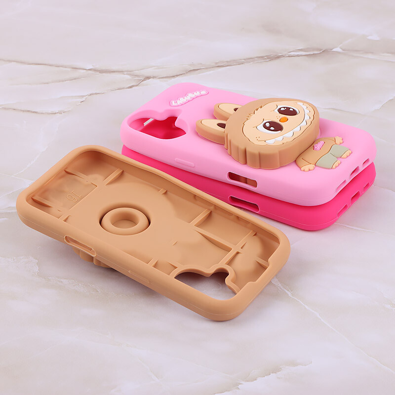 قاب سیلیکونی پاپ سوکت دار لبوبو iPhone 16