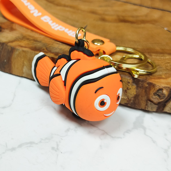 جاکلیدی سیلیکونی وارداتی نمو همراه با بند آویز