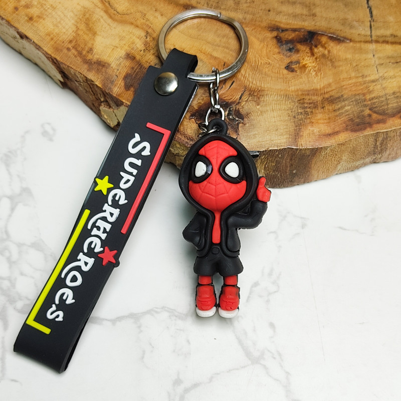 جاکلیدی سیلیکونی وارداتی طرح مرد عنکبوتی همراه با بند آویز